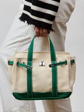 Sunwin Viral Madaket Kelly Green Small Classic Tote Bag